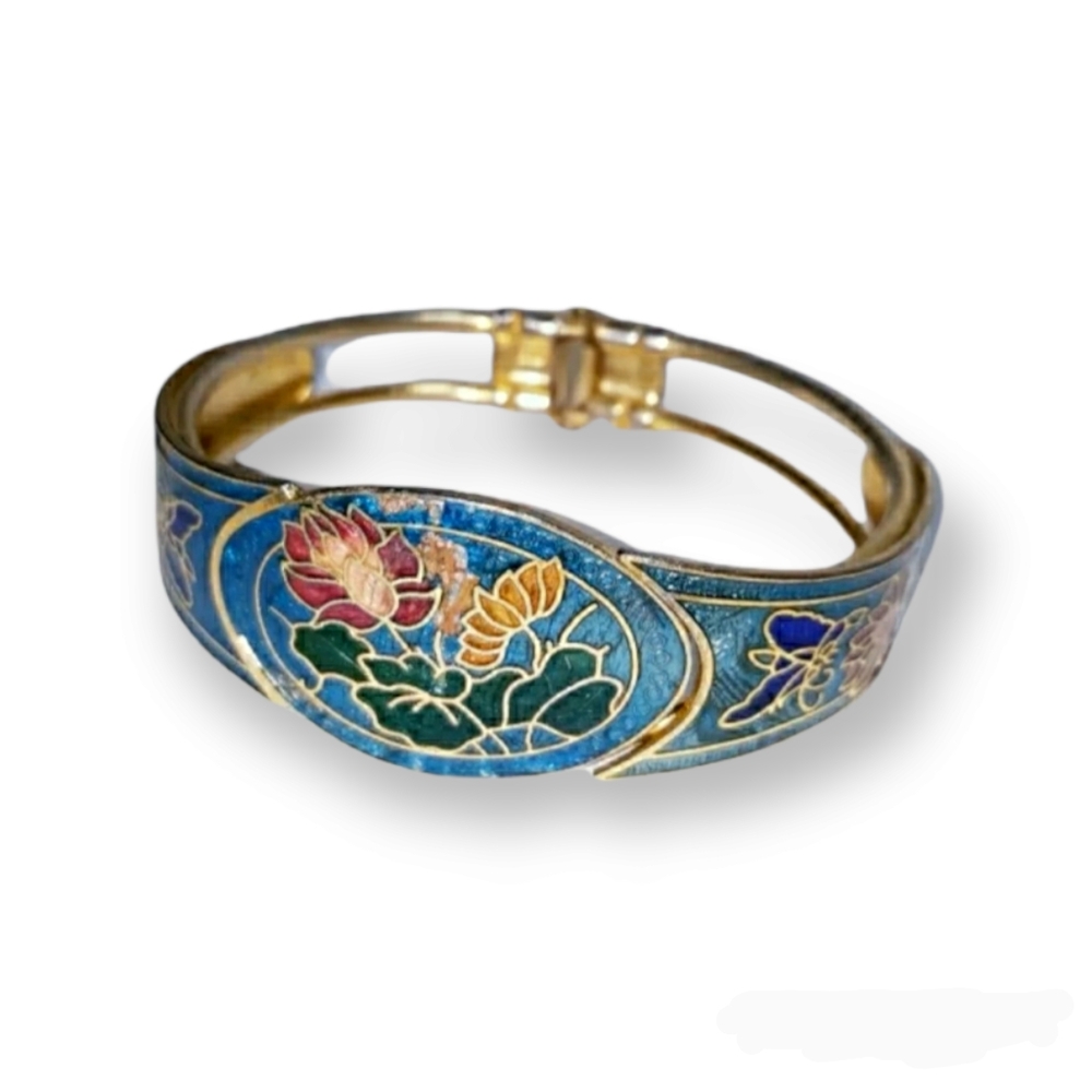 Womens Floral butterfly Goldtone Henged Bangle Bracelet vintage jewelry